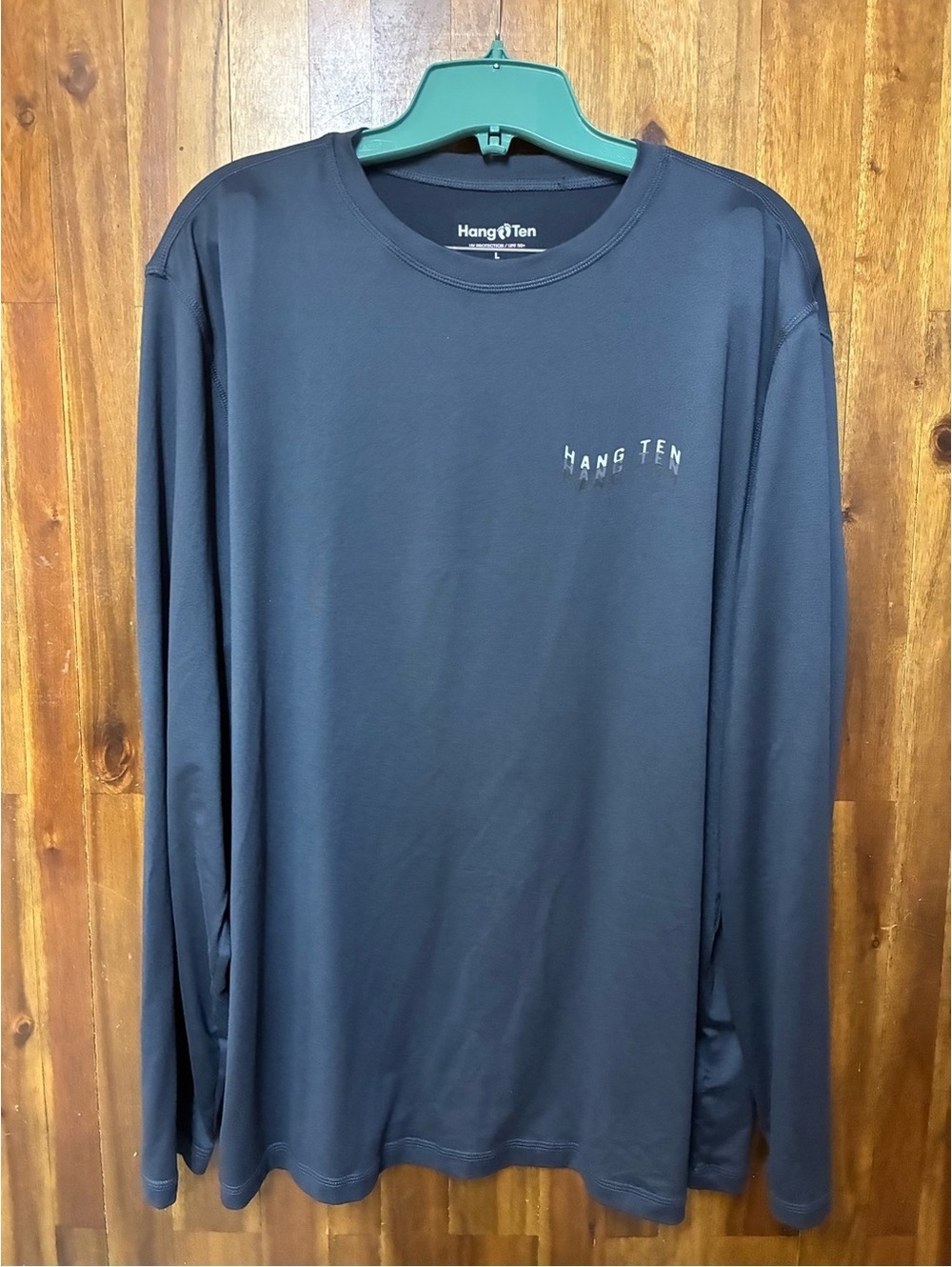 Hang Ten Men’s Large Navy UPF 50+ Long Sleeve Surf Shirt Distressed Graphic